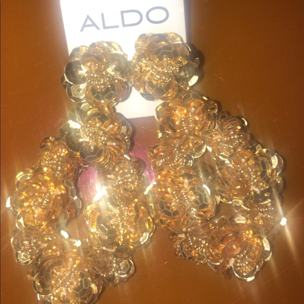 Gold Sequin and Bead Dangling Earrings!